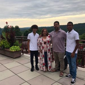 Meet your Posher, Raysa